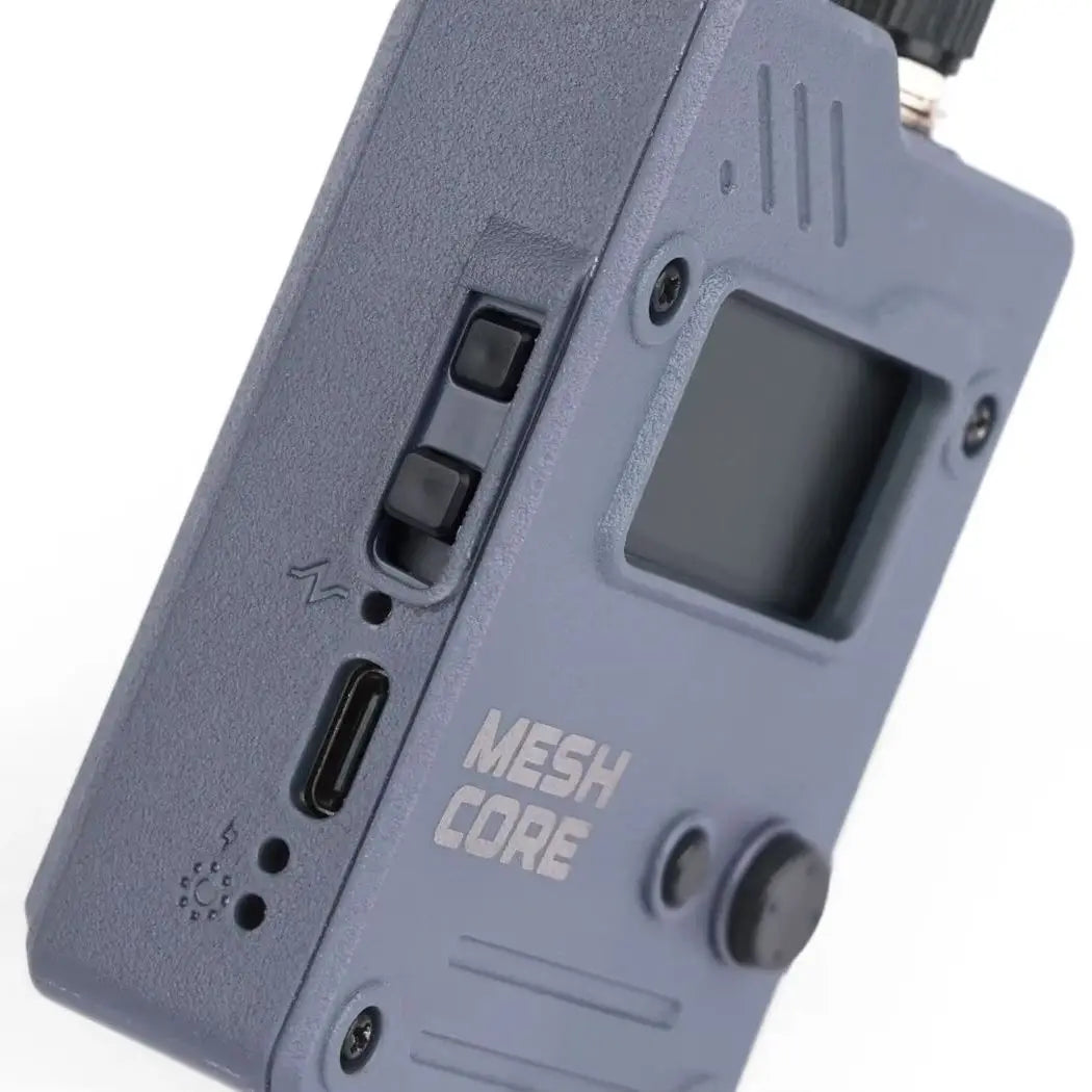 Wio Tracker L1 Pro for MeshCore LoRa GPS Tracker