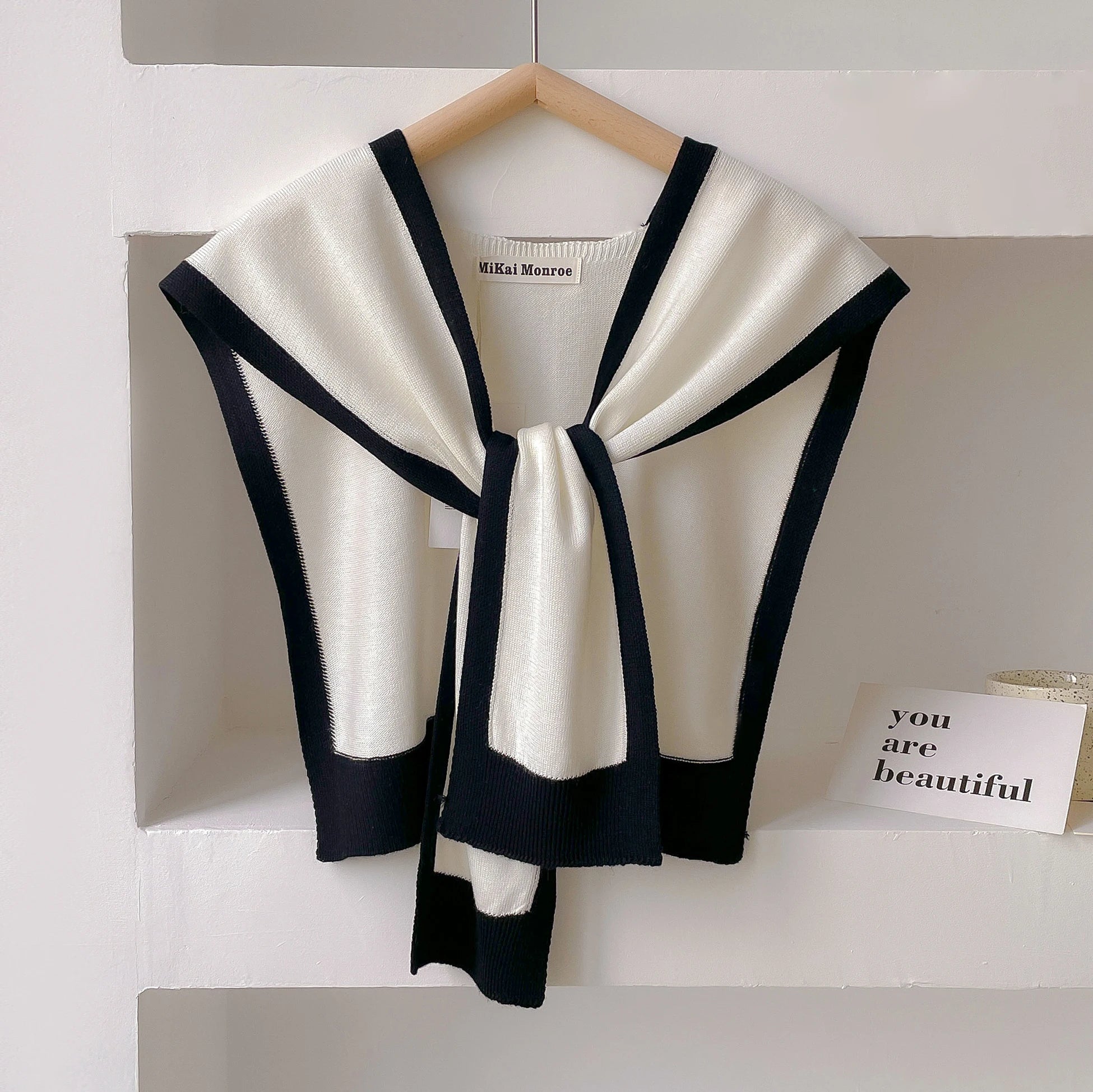 2025 Spring And Autumn Knitted Shawl With Summer Office Air-Conditioned Room Neck And Shoulder Scarf Casual Fashion Outdoor