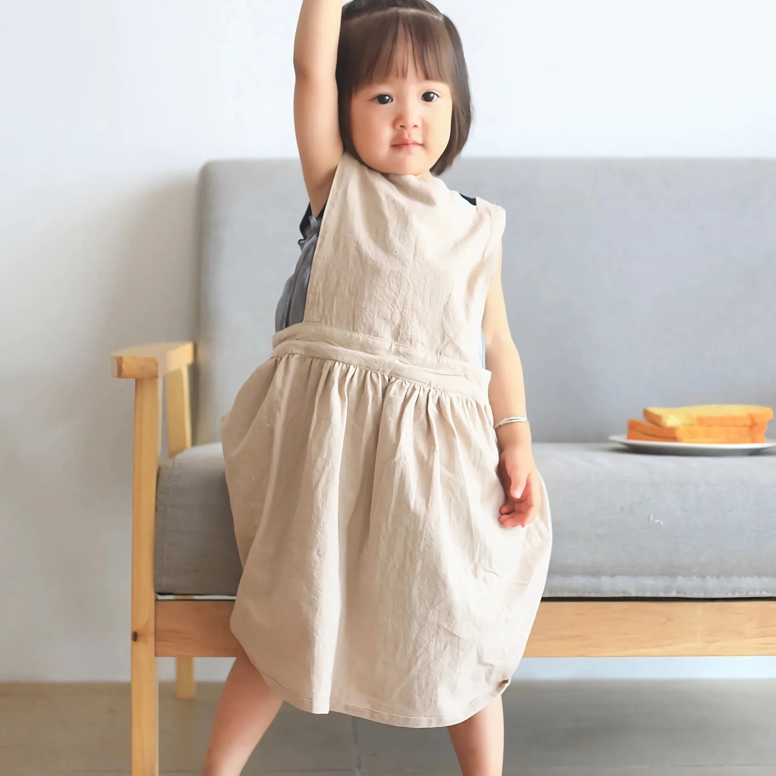Kids Apron Adjustable Chef Apron Cotton Cooking Soft Comfort Pinafore Apron with 2 Pockets for Children Baking