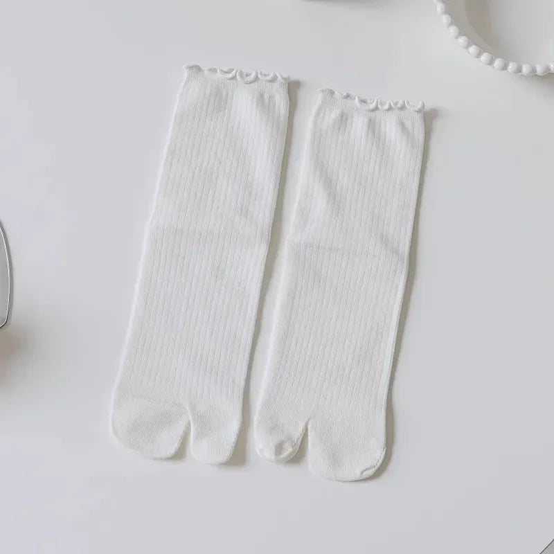Japanese Ruffled Edge Cotton Split Toe Socks Solid Color Two-Toed Sock Unisex Harajuku Simple Tabi Socks High Elastic Hosiery