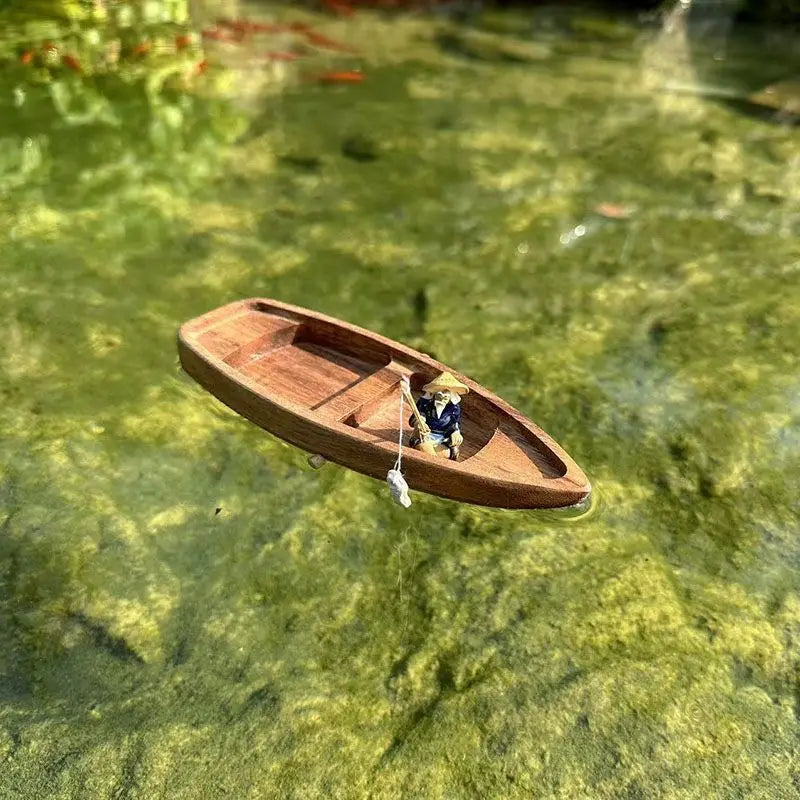Handmade Wooden Boat Decoration Mini Floating Boat Model Landscaping Fishing Boat Fish Tank Pond Decoration Aquarium Accessories