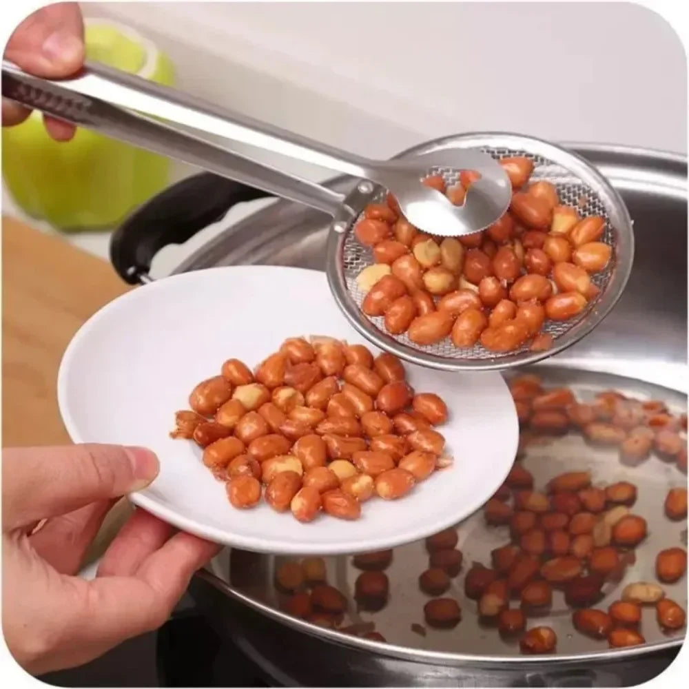 Stainless Steel Fine Mesh Strainer Spoon with Clip Multifunctional Kitchen Colander Skimmer for Frying Oil Filtering Salad Barbecue Serving Heat Resistant Cooking Gadget Home Dining Bar Supplies Everyday Use Gift