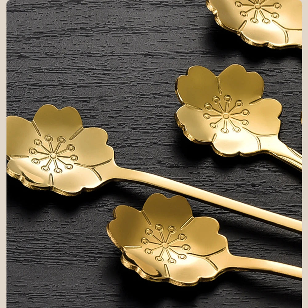 Flower Shape Coffee Spoon Gold Stainless Steel Dessert Spoon Ice Cream Scoop Tableware Kitchen Accessories