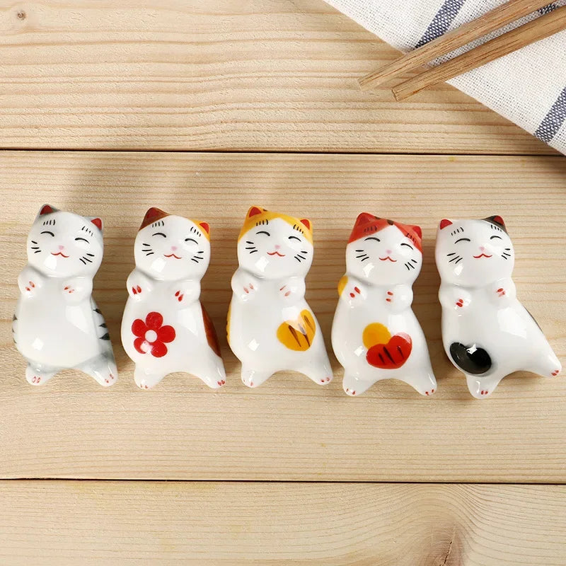 Cute Cat Ceramic Chopsticks Holder Stand Fine Design Chopstick Rack Pillow Care Rest Japanese Style Kitchen Tableware Tools New
